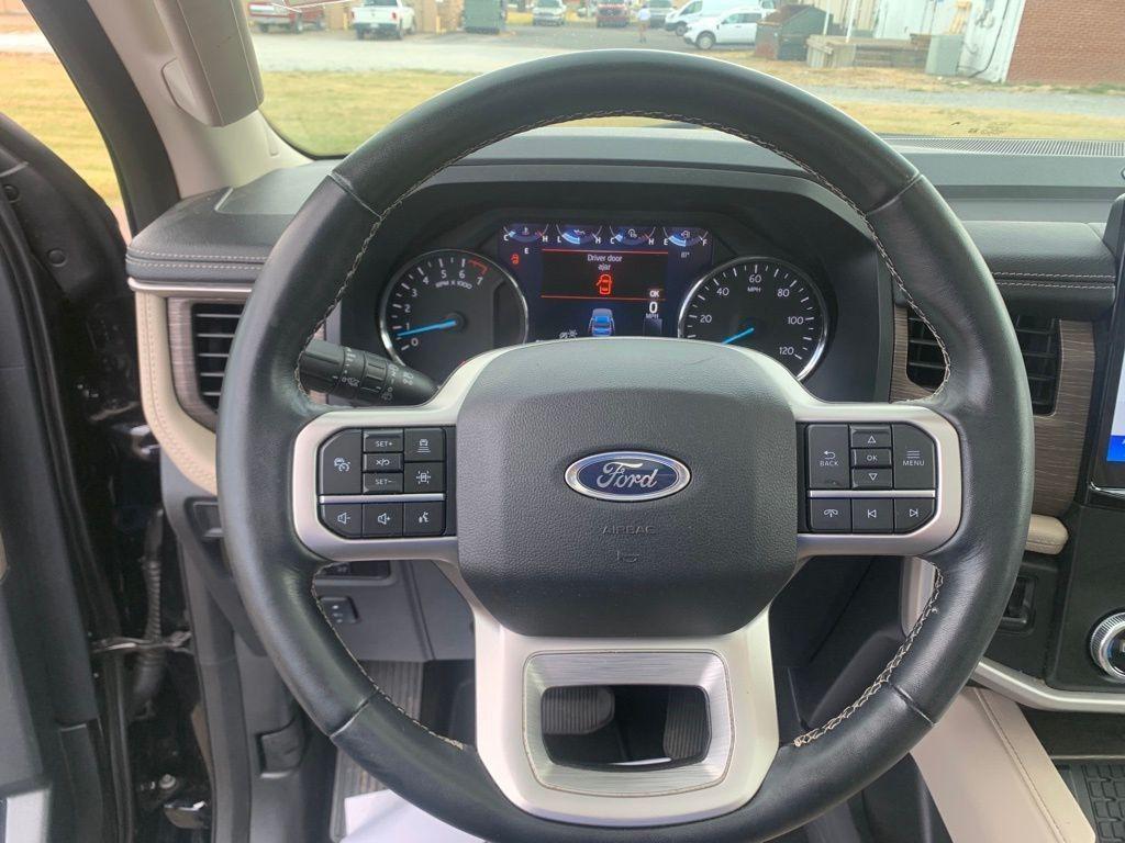 used 2024 Ford Expedition car, priced at $52,775