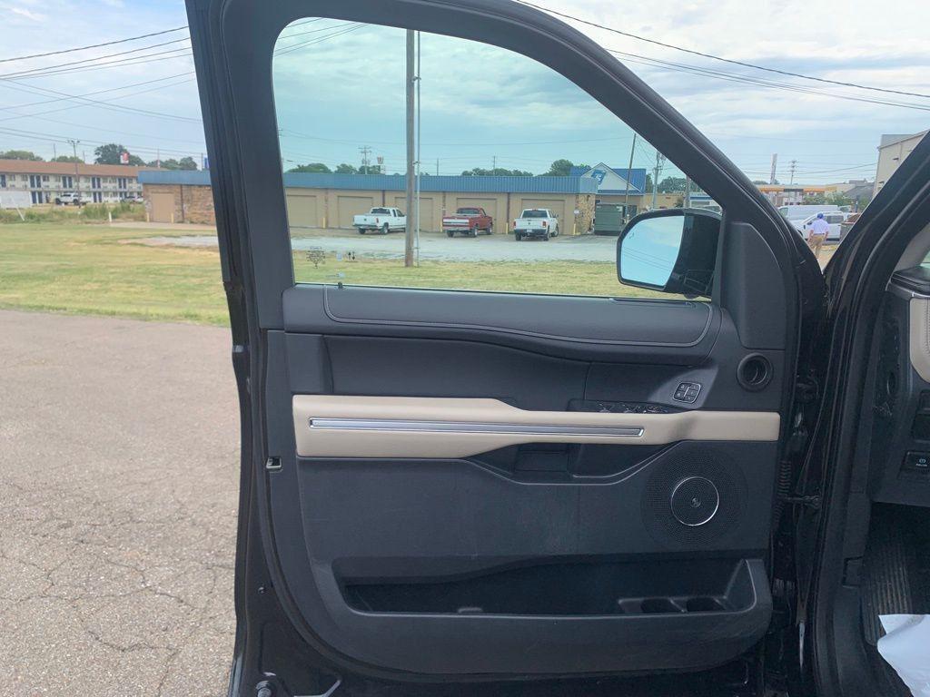 used 2024 Ford Expedition car, priced at $52,775