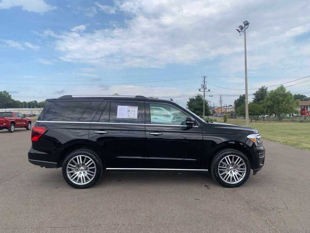used 2024 Ford Expedition car, priced at $52,775