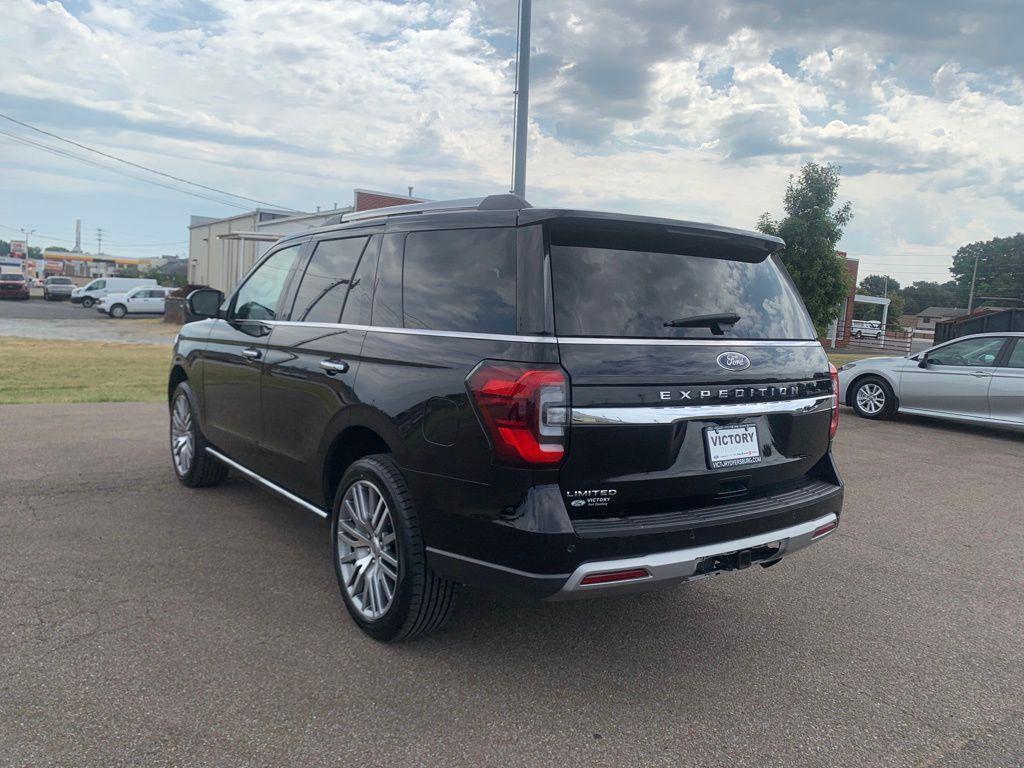 used 2024 Ford Expedition car, priced at $52,775