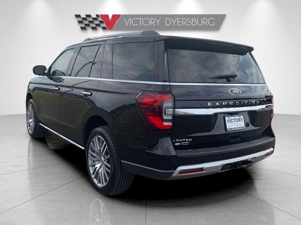 used 2024 Ford Expedition car, priced at $49,894