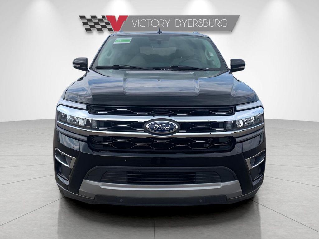 used 2024 Ford Expedition car, priced at $49,894
