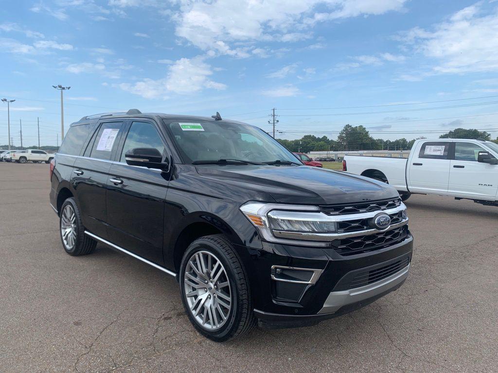 used 2024 Ford Expedition car, priced at $55,445