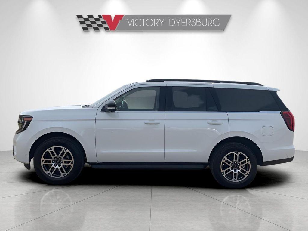 new 2025 Ford Expedition car, priced at $72,725