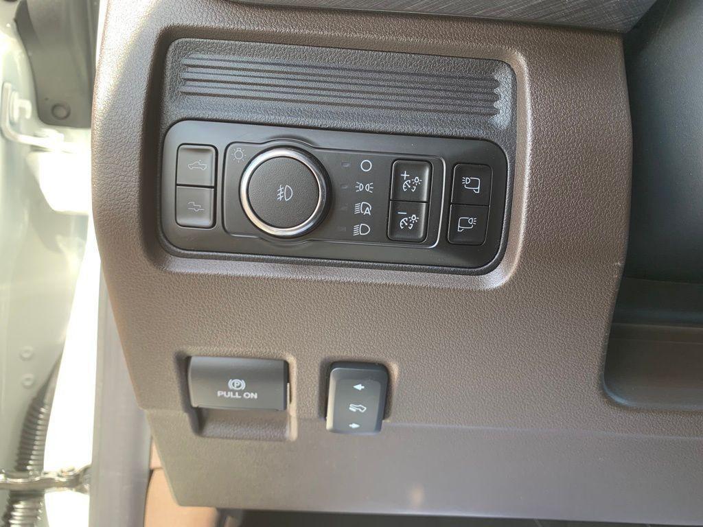 new 2025 Ford F-250 car, priced at $93,988