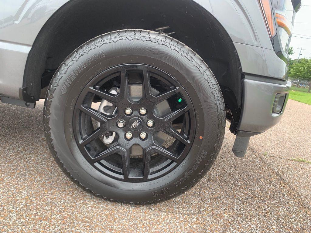new 2025 Ford F-150 car, priced at $52,715