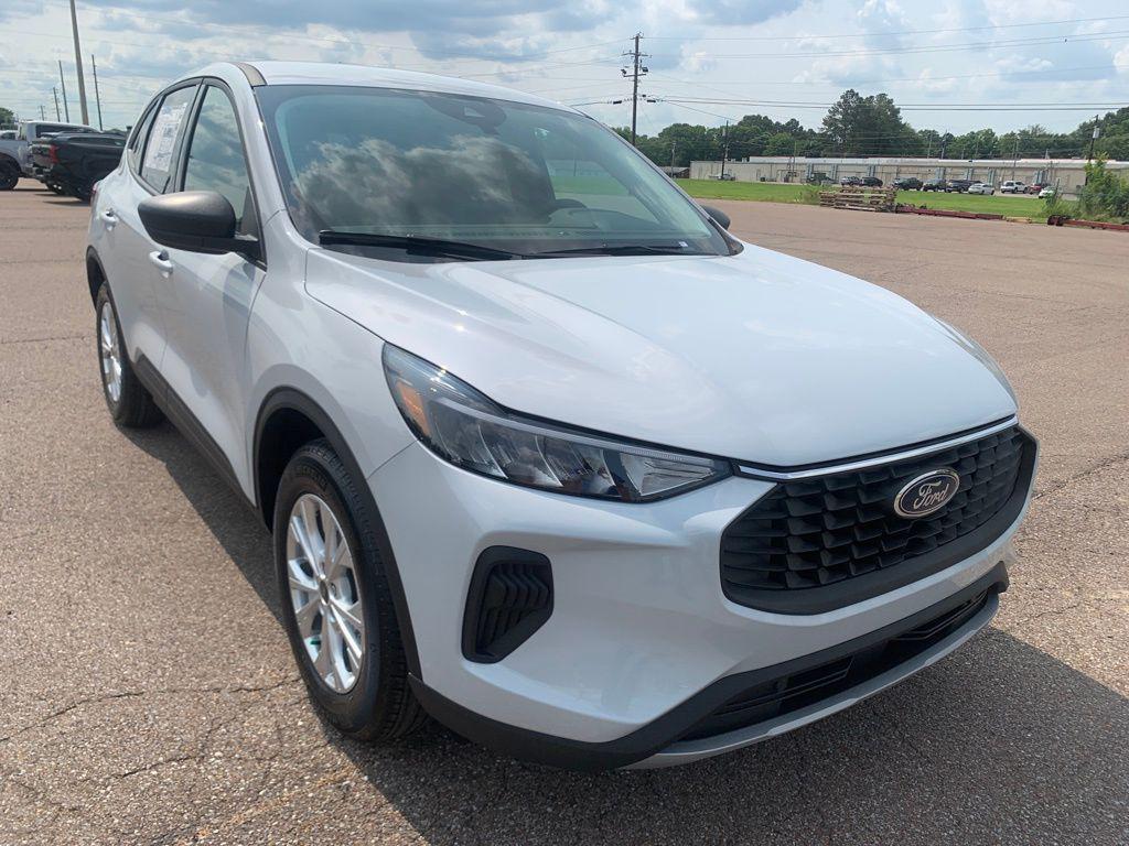 new 2025 Ford Escape car, priced at $29,988