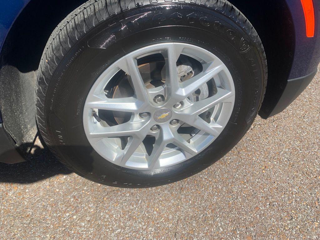 used 2022 Chevrolet Equinox car, priced at $18,775