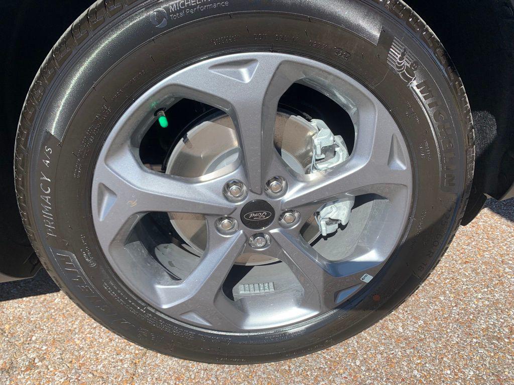 new 2026 Ford Escape car, priced at $35,520