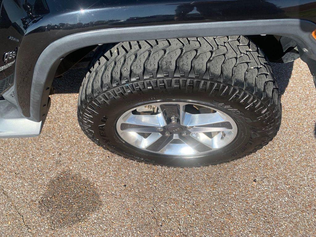 used 2018 Jeep Wrangler Unlimited car, priced at $26,775