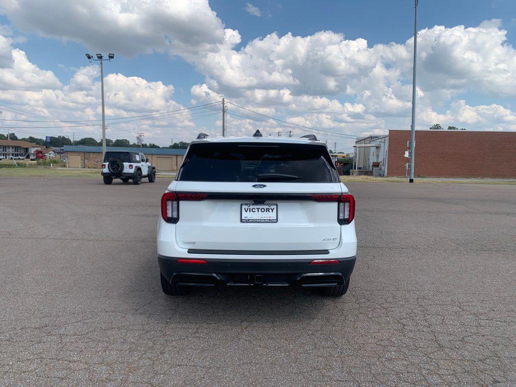 new 2025 Ford Explorer car, priced at $54,070