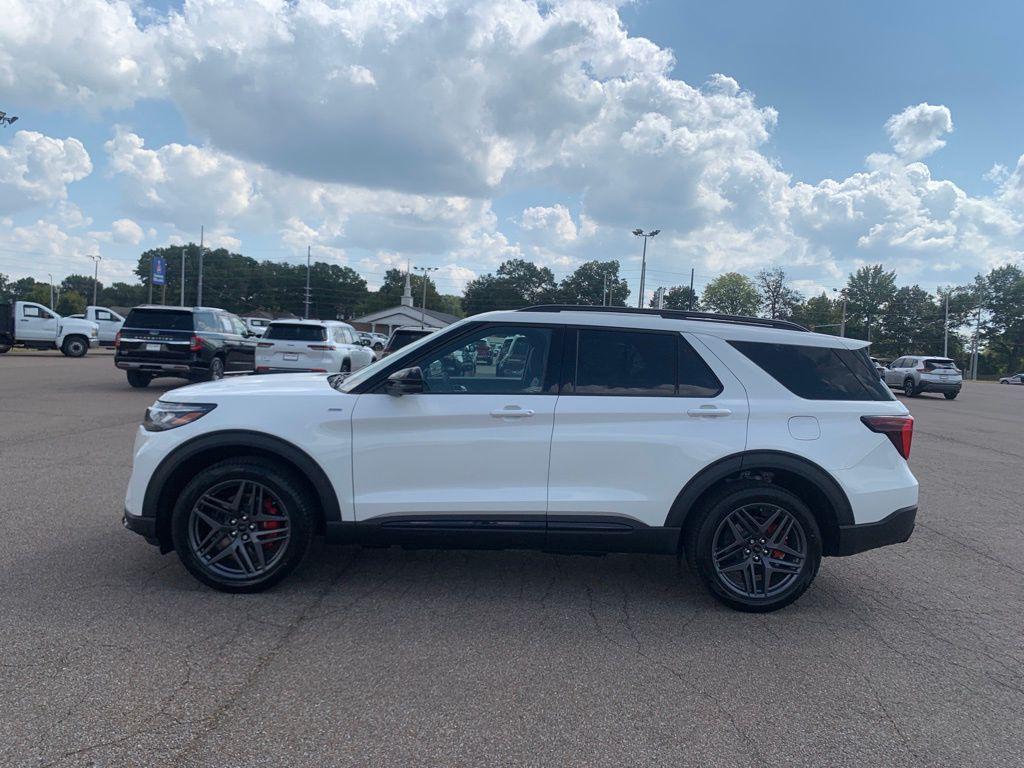 new 2025 Ford Explorer car, priced at $54,070