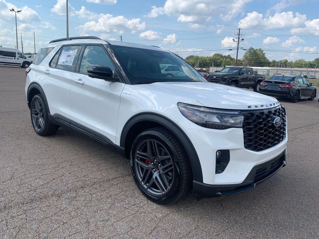 new 2025 Ford Explorer car, priced at $54,070