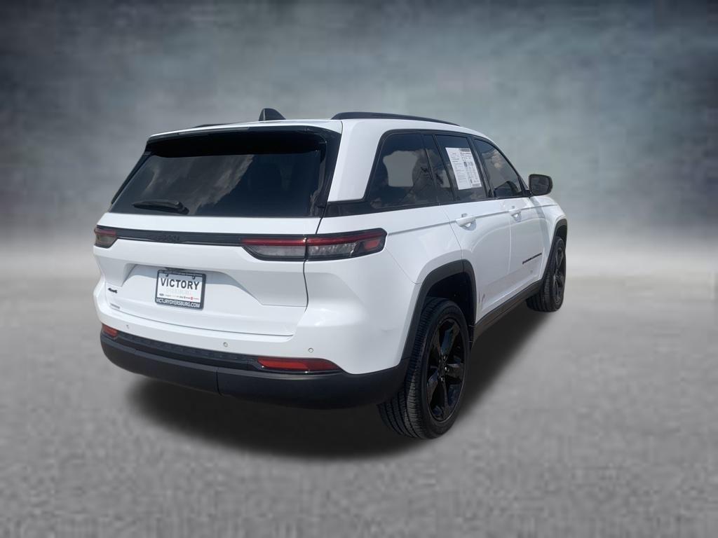 used 2022 Jeep Grand Cherokee car, priced at $34,988