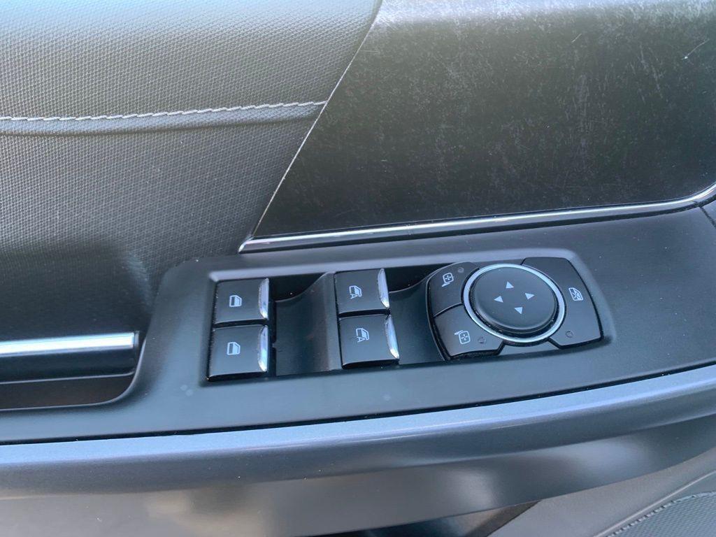 used 2022 Ford F-150 car, priced at $37,419