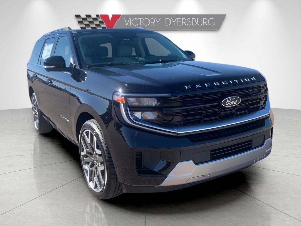 new 2025 Ford Expedition car, priced at $89,988