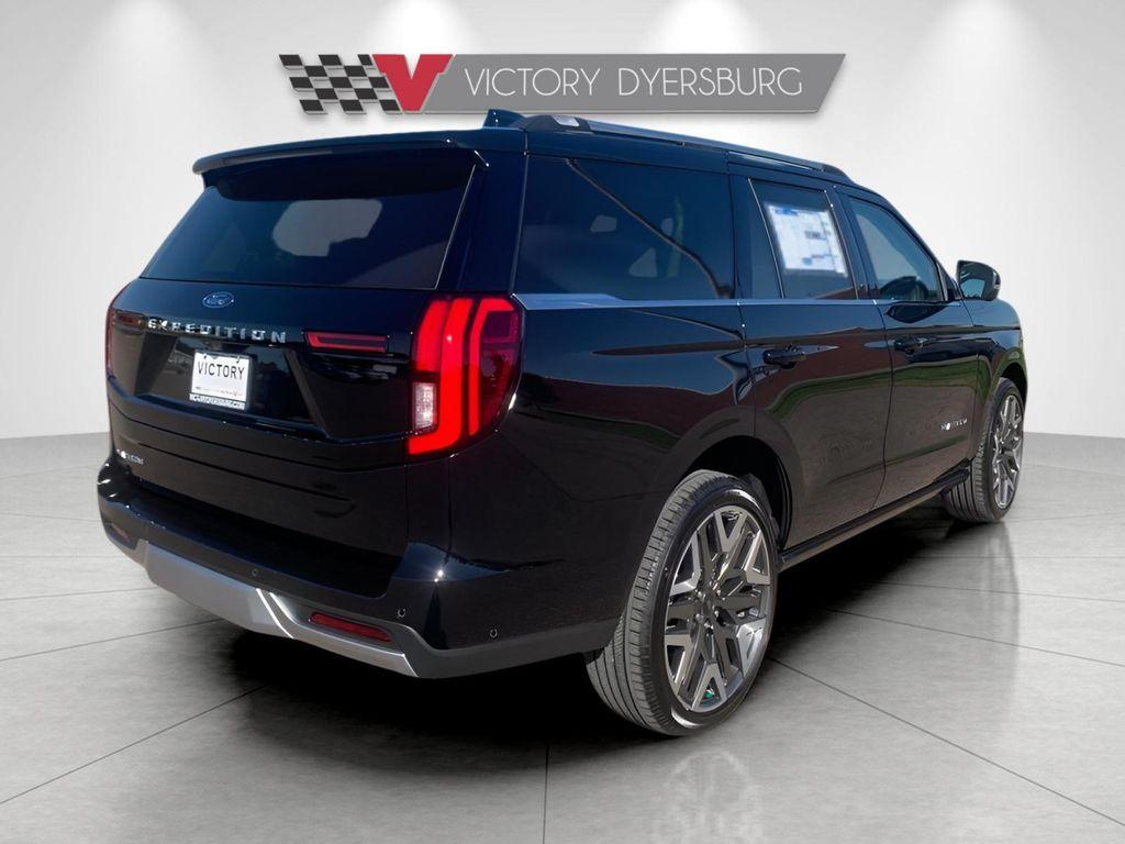 new 2025 Ford Expedition car, priced at $89,988