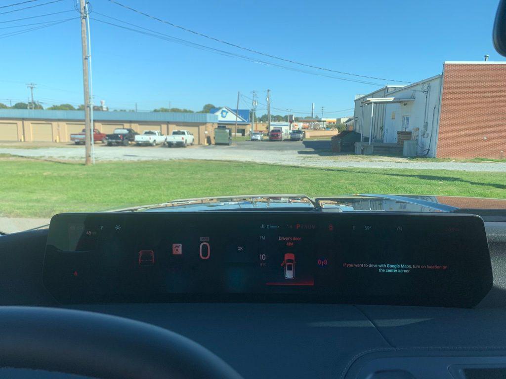 new 2025 Ford Expedition car, priced at $89,988