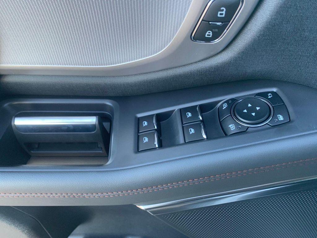 new 2025 Ford Expedition car, priced at $73,585