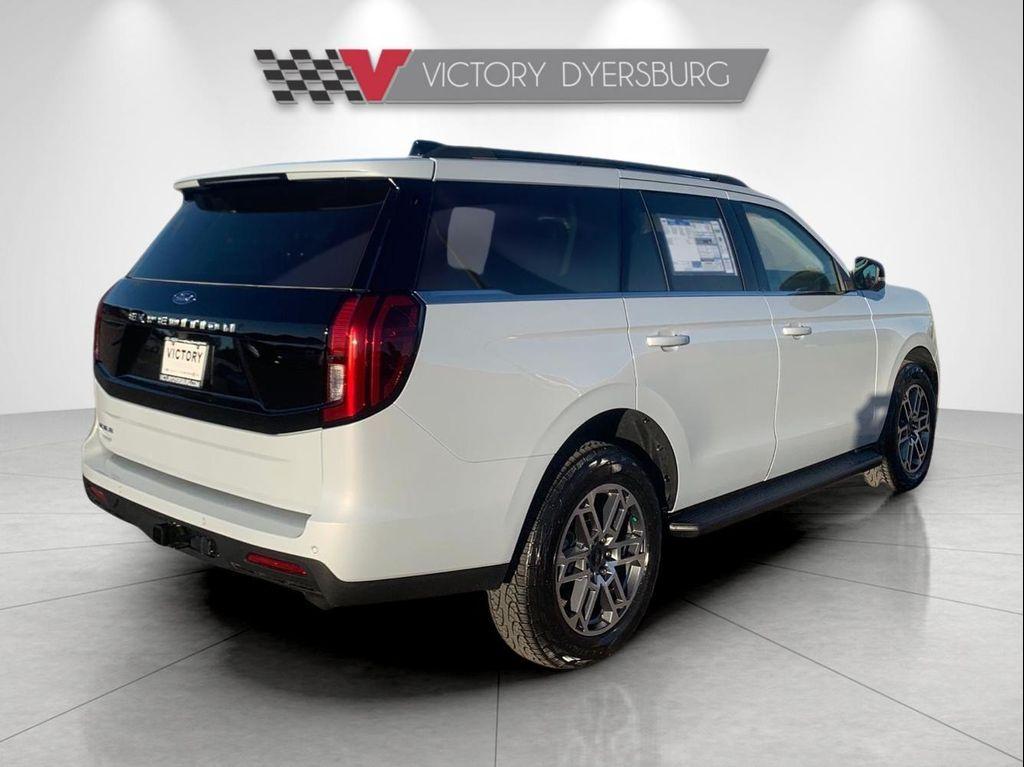 new 2025 Ford Expedition car, priced at $73,585