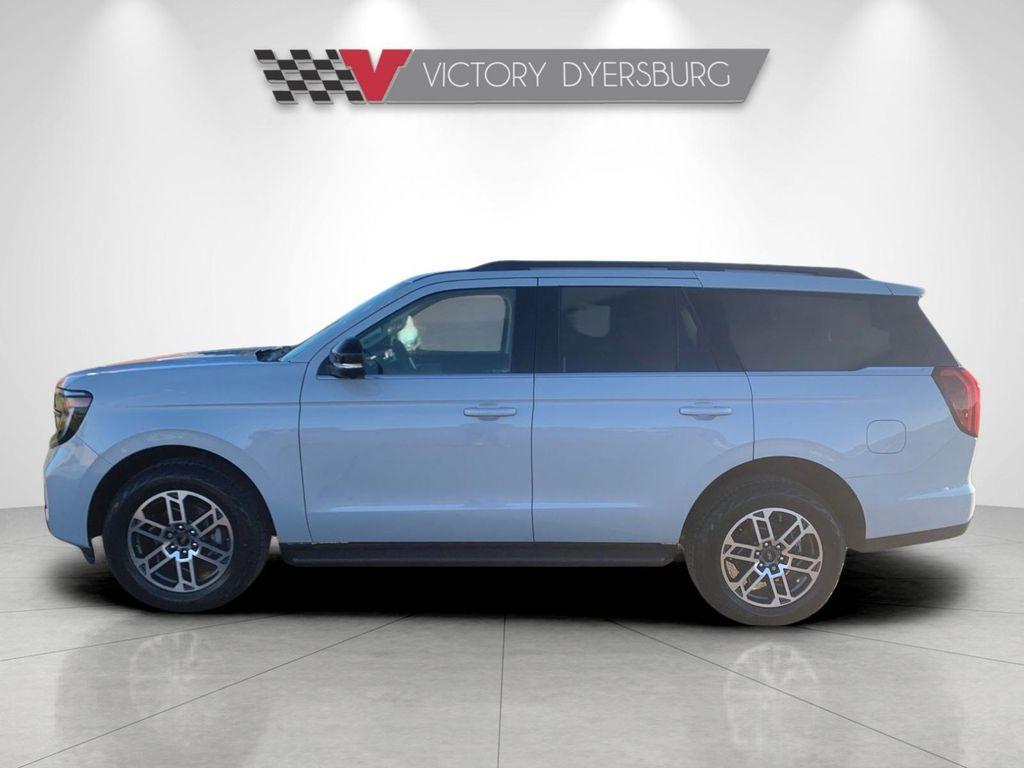 new 2025 Ford Expedition car, priced at $73,585
