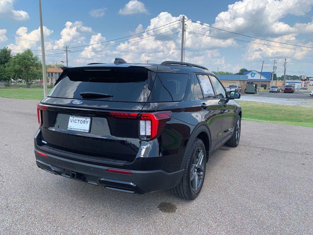 new 2025 Ford Explorer car, priced at $49,580