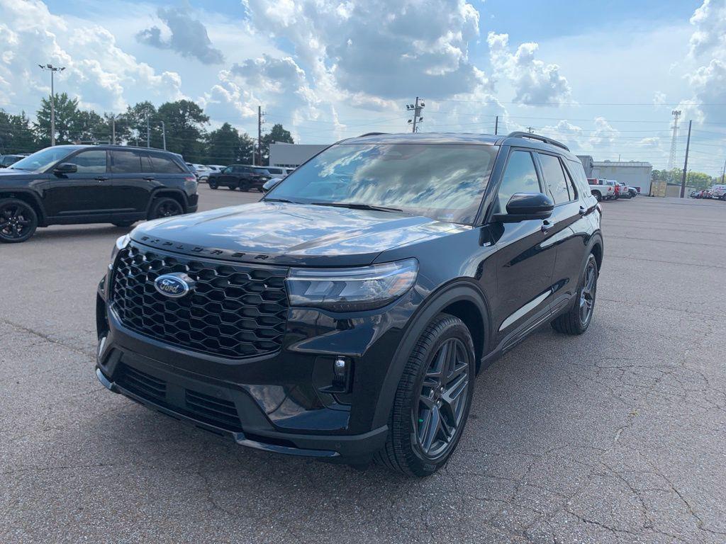 new 2025 Ford Explorer car, priced at $49,580