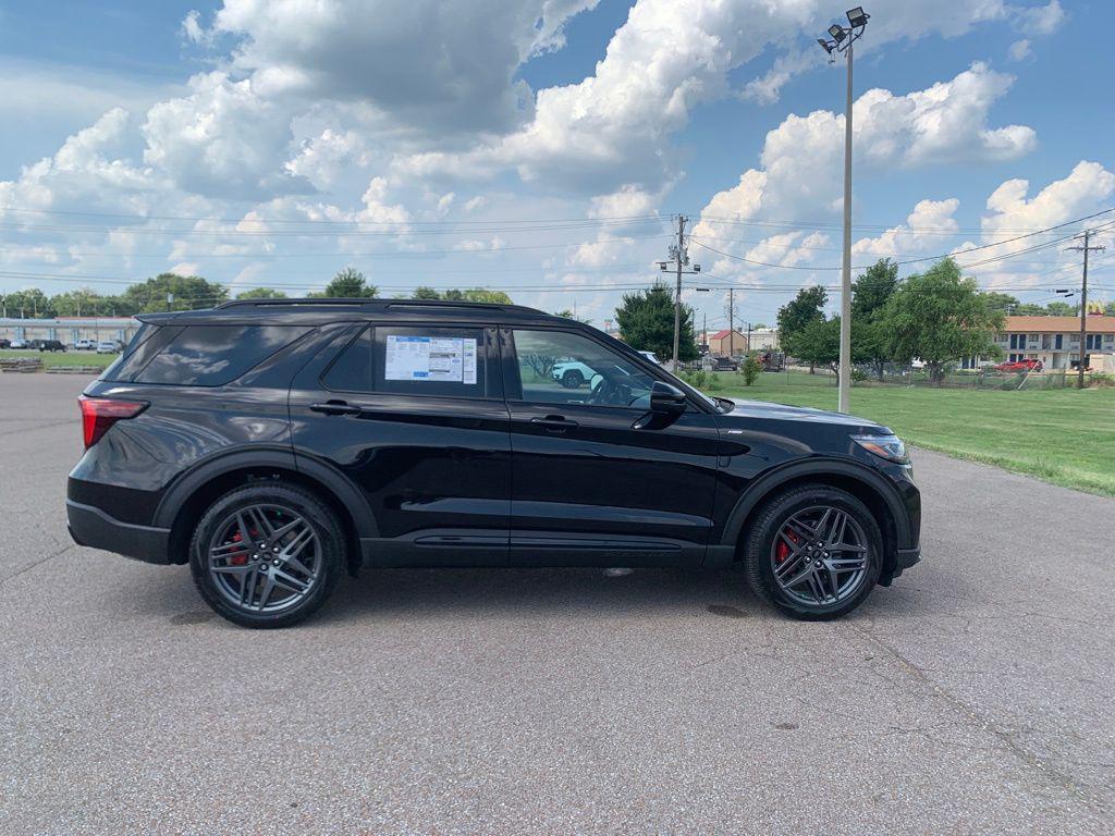 new 2025 Ford Explorer car, priced at $49,580