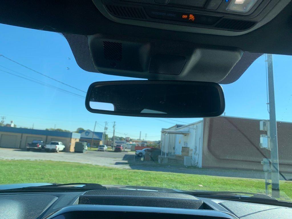 used 2022 Ford F-150 car, priced at $38,217