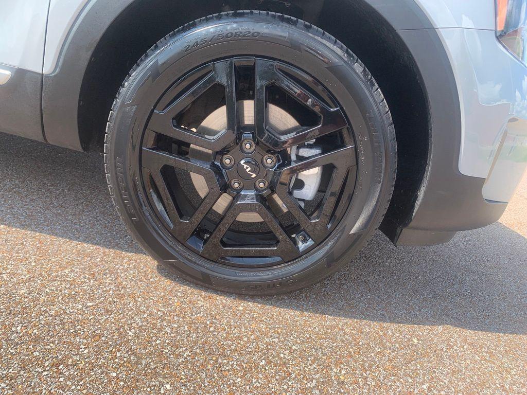 used 2023 Kia Telluride car, priced at $38,325