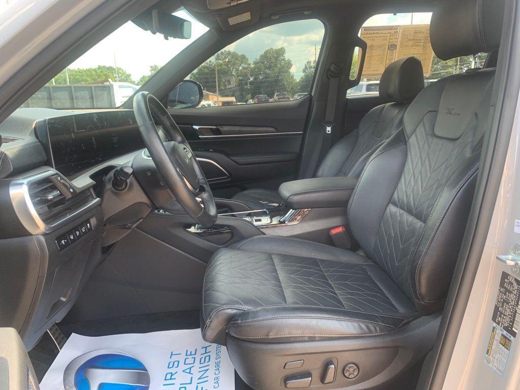 used 2023 Kia Telluride car, priced at $38,325