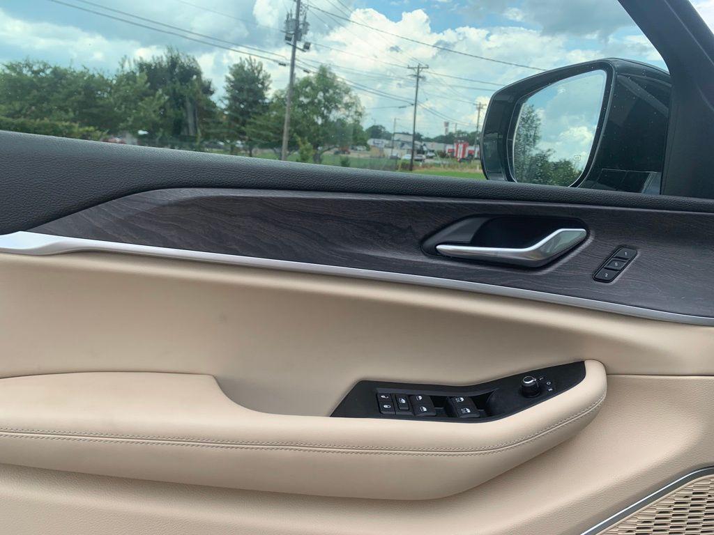 used 2022 Jeep Grand Cherokee L car, priced at $34,988