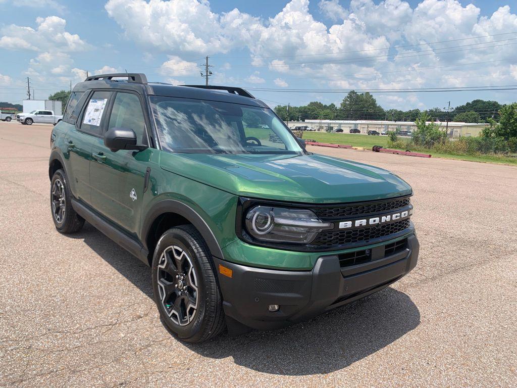 new 2025 Ford Bronco Sport car, priced at $39,563