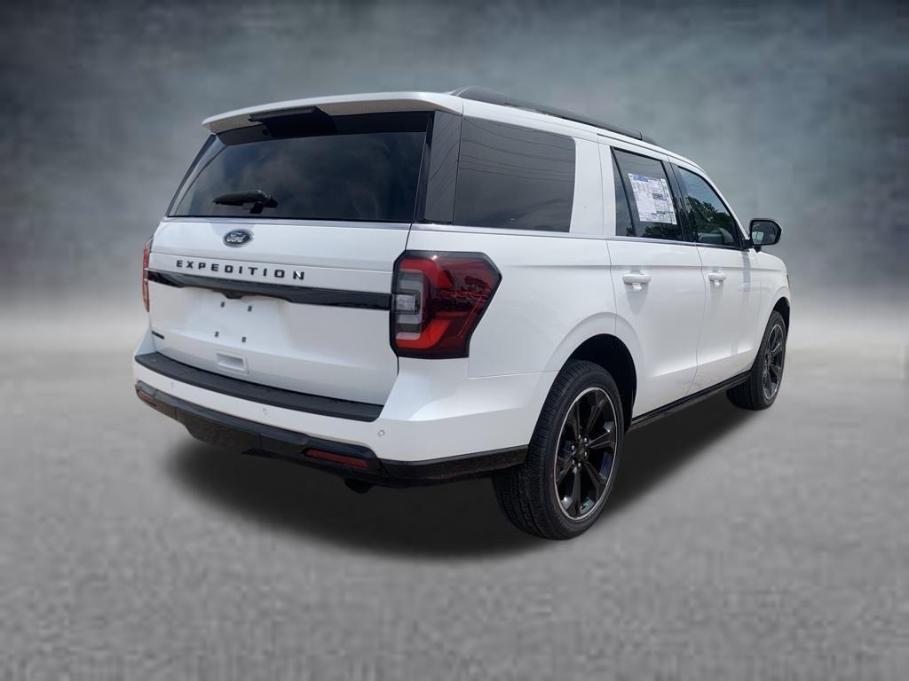 new 2024 Ford Expedition car, priced at $75,988