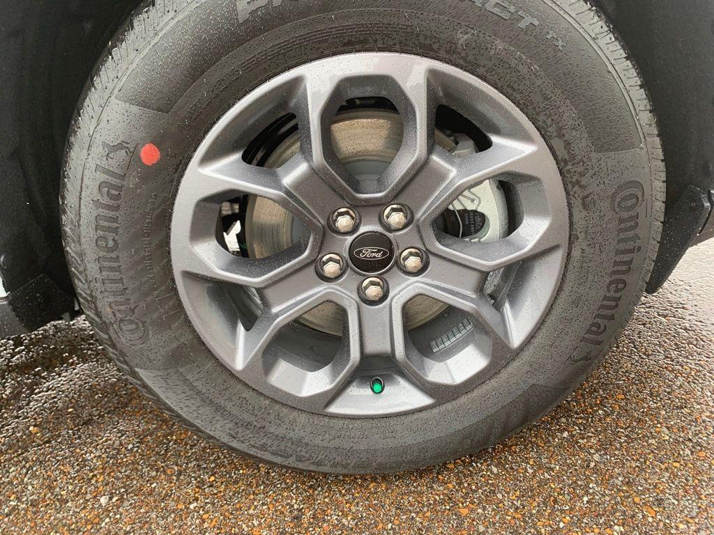 new 2025 Ford Maverick car, priced at $35,025