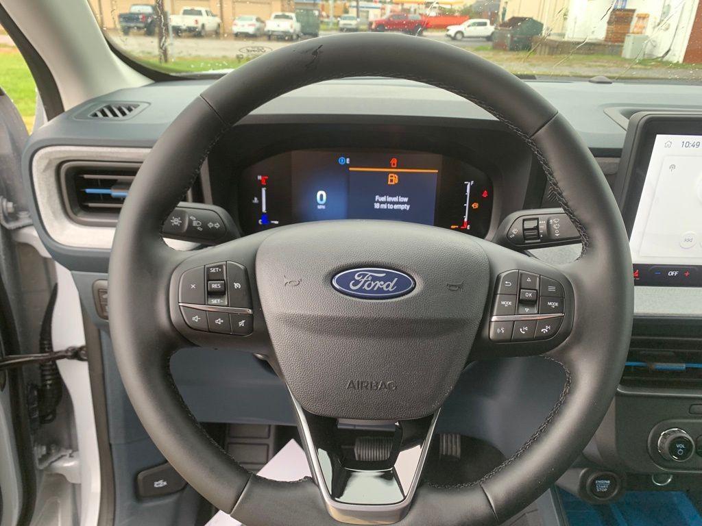 new 2025 Ford Maverick car, priced at $35,025