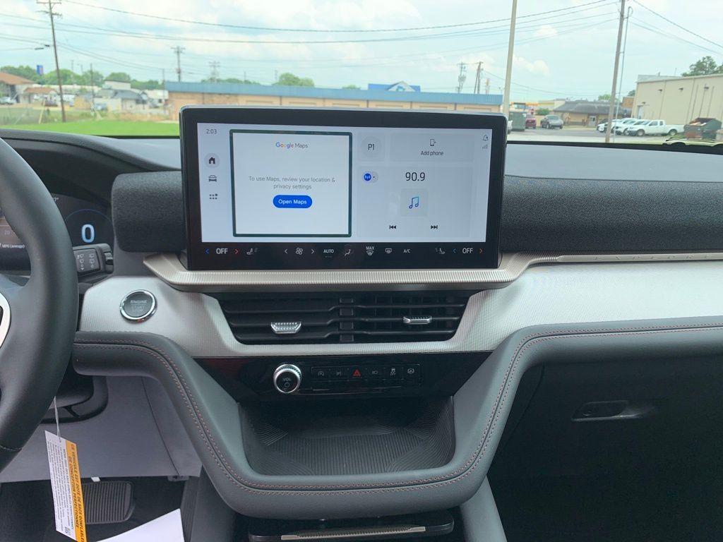 new 2025 Ford Explorer car, priced at $40,488