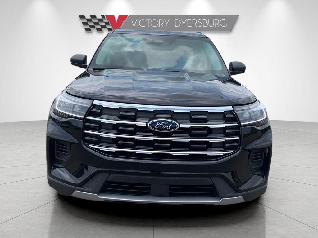 new 2025 Ford Explorer car, priced at $40,488