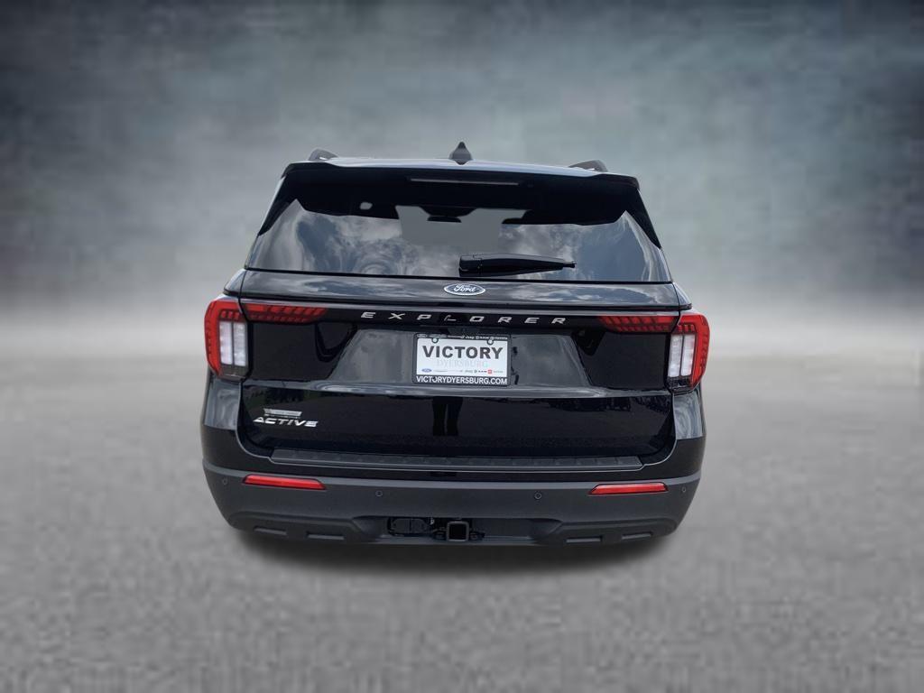 new 2025 Ford Explorer car, priced at $40,488