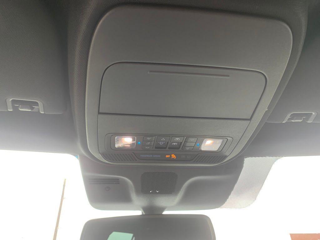 new 2025 Ford Expedition car, priced at $85,988