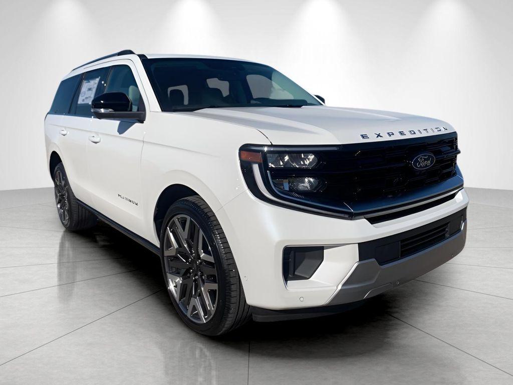 new 2025 Ford Expedition car, priced at $92,170
