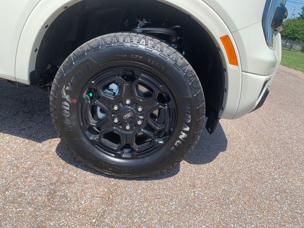 new 2025 Ford Ranger car, priced at $43,340