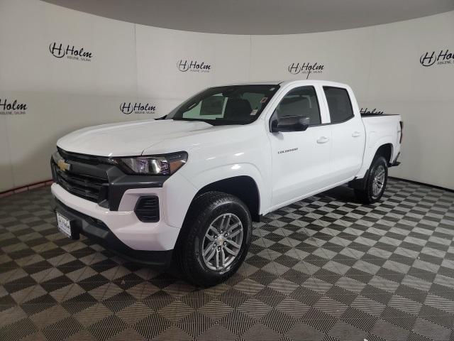 new 2025 Chevrolet Colorado car, priced at $42,305