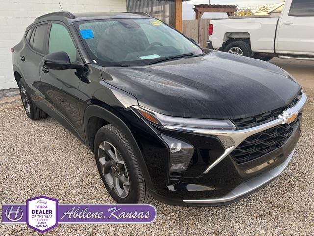 used 2025 Chevrolet Trax car, priced at $23,499