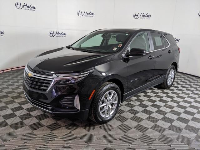 used 2022 Chevrolet Equinox car, priced at $22,996