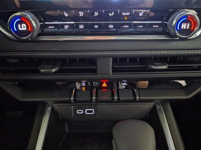 new 2025 Chevrolet Colorado car, priced at $40,930