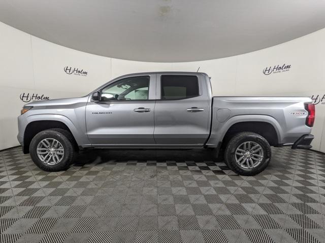 new 2025 Chevrolet Colorado car, priced at $40,930