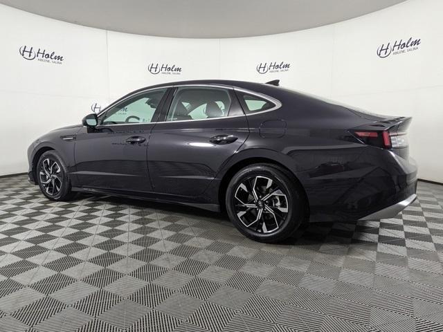 used 2025 Hyundai Sonata car, priced at $22,196