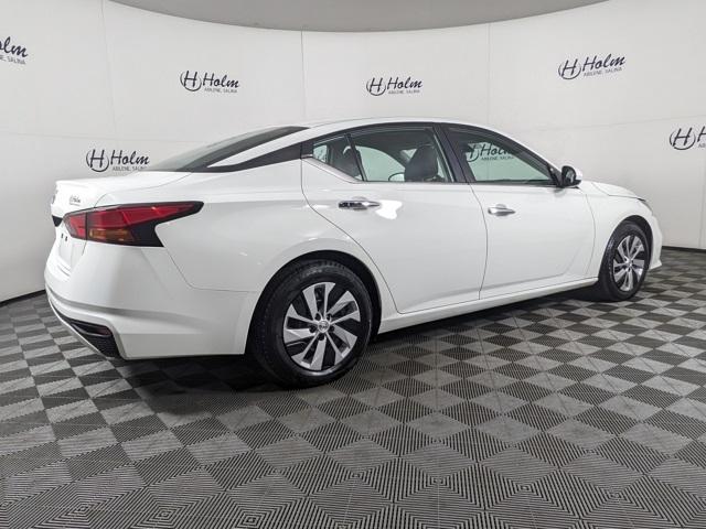 used 2022 Nissan Altima car, priced at $19,299