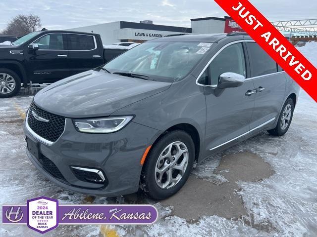 used 2022 Chrysler Pacifica car, priced at $28,999